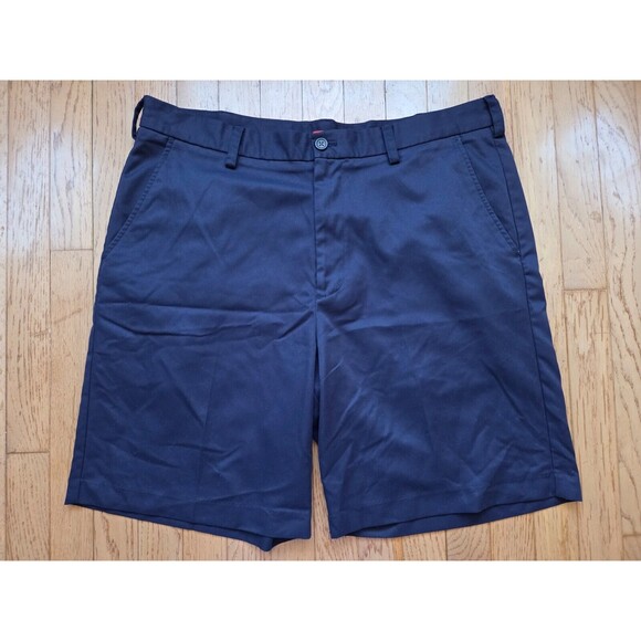 Izod Golf Shorts Men's Size 38 Navy Blue - Flat Front 100% Polyester Lightweight - Picture 1 of 5